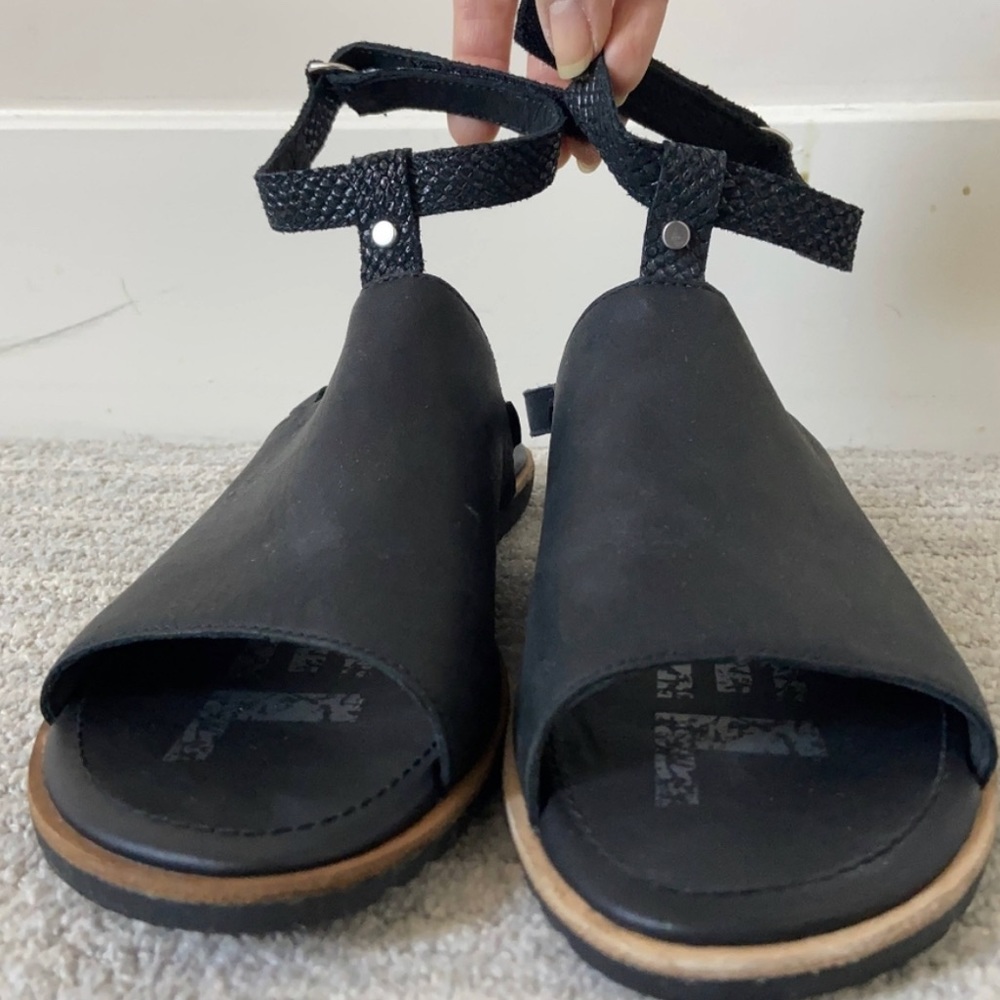 Sorel Ella Mule Strap Sandal size 9.5 - Picture 3 of 9